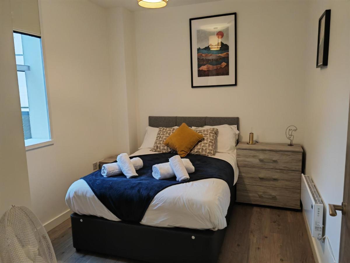 404 Bayard Plaza 2 Bedroom Apartment With Outside Terrace Peterborough Exterior foto